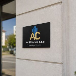 UV print na akrilnom staklu